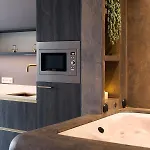 Apartment Suite-elegance Prive Sauna & Jacuzzi