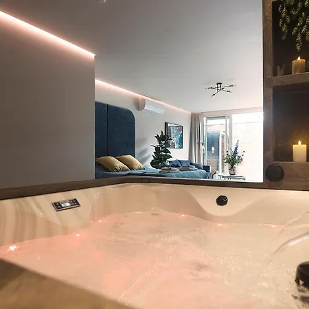 Appartement Suite-elegance Prive Sauna & Jacuzzi Den Haag