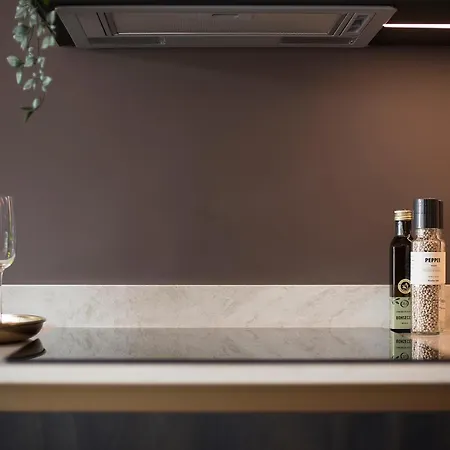Suite-elegance Prive Sauna & Jacuzzi Appartement *